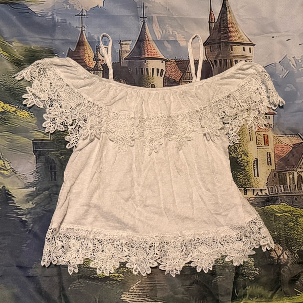 No Boundaries White Lace Trim Camisole